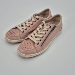 Taos Women's Zipster Sneaker Pink Leather Size 9.5